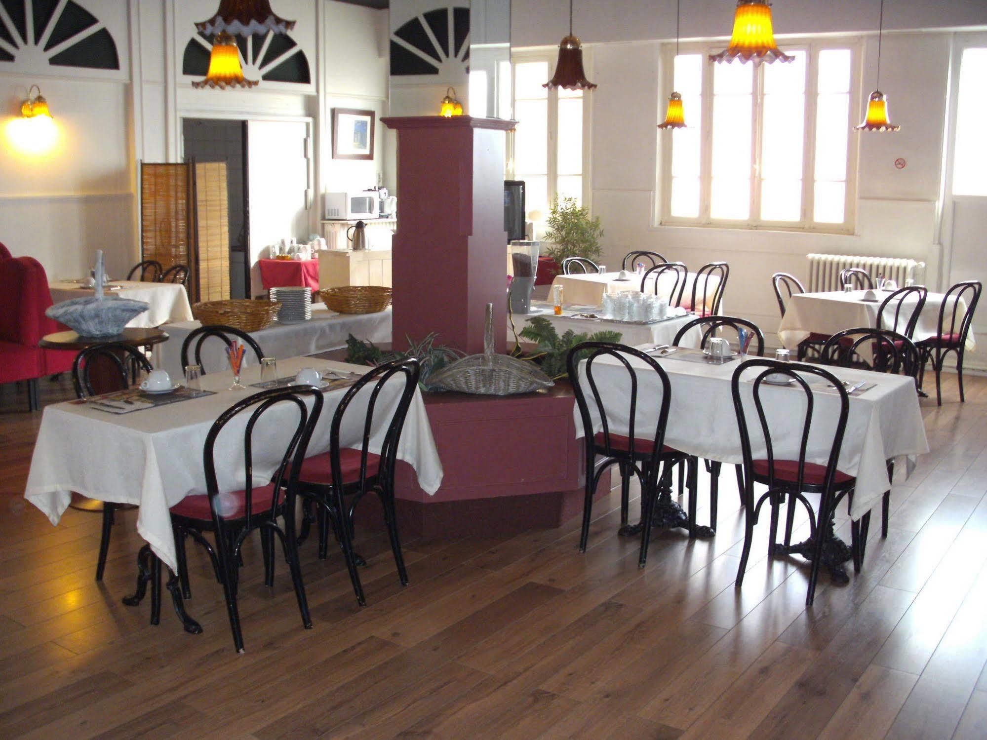 Hotel Bar Restaurant Saint Paul Verdun Zewnętrze zdjęcie