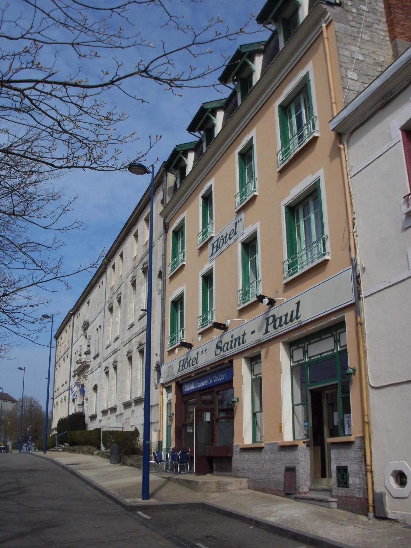 Hotel Bar Restaurant Saint Paul Verdun Zewnętrze zdjęcie